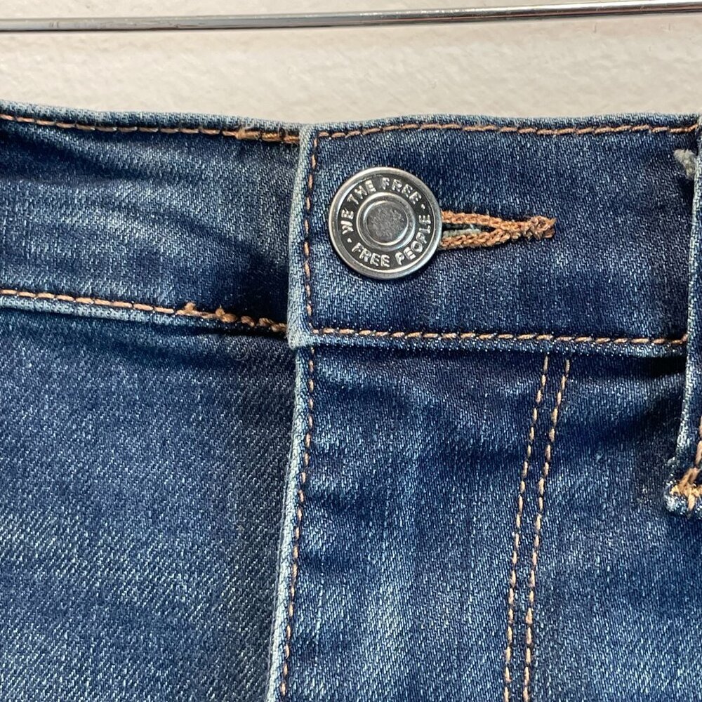 Free People We the Free Blue Mini Denim Skirt Size 25 (XS) Y2K Style - Picture 4 of 12